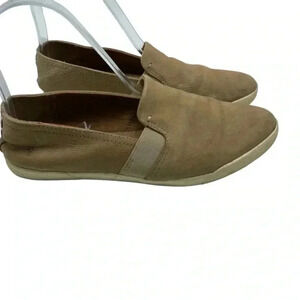 Frye pointed toe leather sneaker slip on